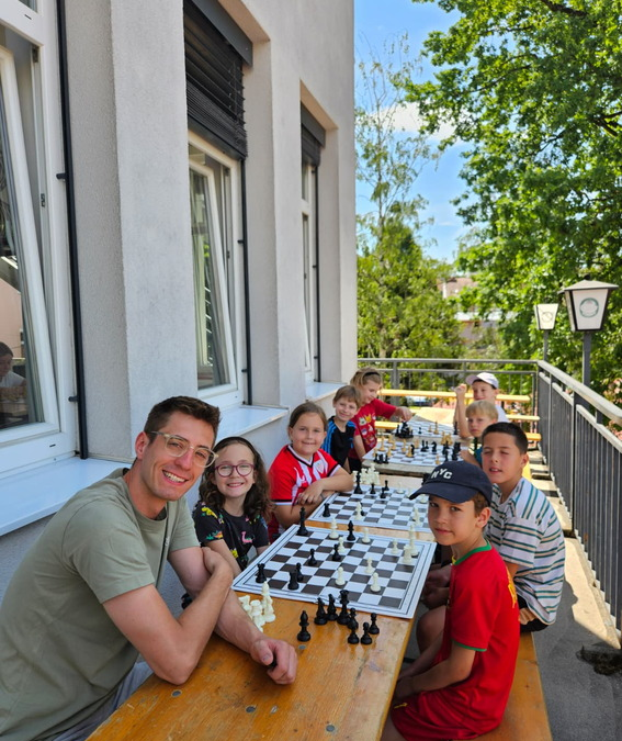 Fortgeschrittene Kinder in Gruppe 2 beim ATG Tag